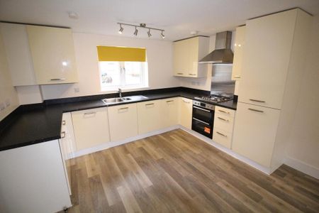 2 bedroom apartment to rent - Photo 4