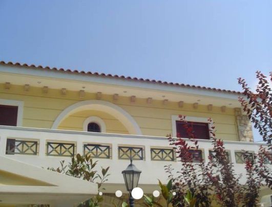 Μονοκατοικία 350 τ.μ. για ενοικίαση, Αθήνα - Βόρεια Προάστια, Νέα Ερυθραία - Photo 1