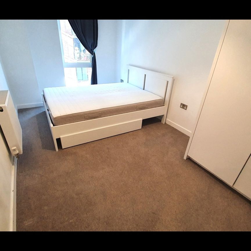 2 Bed Flat, Lockside Lane, M5 - Photo 1