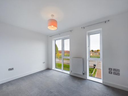 Kingsway Boulevard - Photo 3