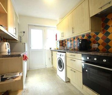 Cherrywood Avenue, Englefield Green, Egham, TW20 - Photo 5