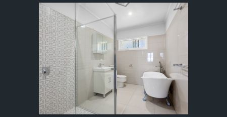 Comfortable Family Home in Silkstone - Photo 5