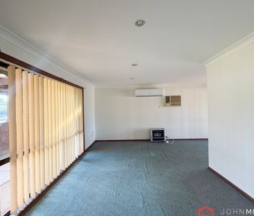92 Undurra Drive Glenfield Park NSW 2650 - Photo 1