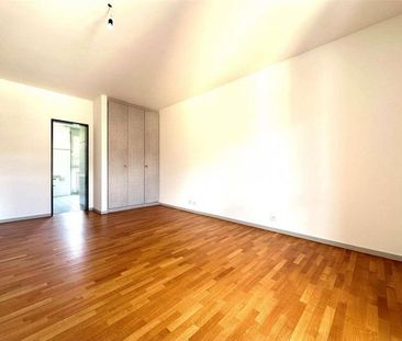 Lugano – bright and spacious 2.5-room apartment on the lake promenade - Photo 3