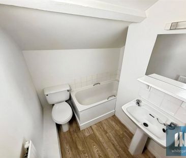 1 bedroom penthouse to rent - Photo 5