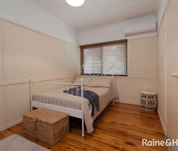Fully Airconditioned - Northeast Facing Family Home - Photo 4