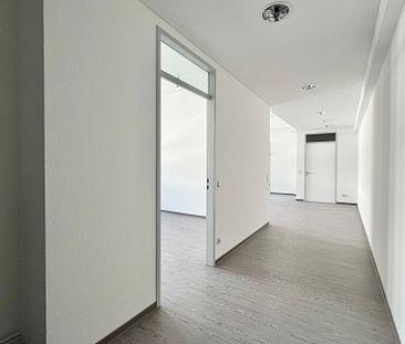 LOFTartige 2-Zimmer-Altbauwohnung mitten im Stadtzentrum - Photo 4