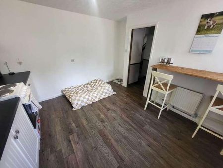 Butts Hill, Frome, Somerset, BA11 - Photo 4