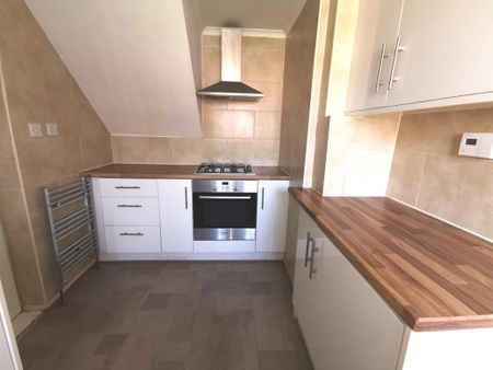 2 bedroom terraced house to rent - Photo 5
