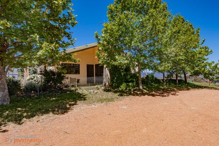 196A Brooklands Road, Wallaroo NSW 2618 - House For Rent | Domain - Photo 5