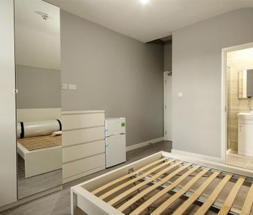 House share to rent - Photo 4