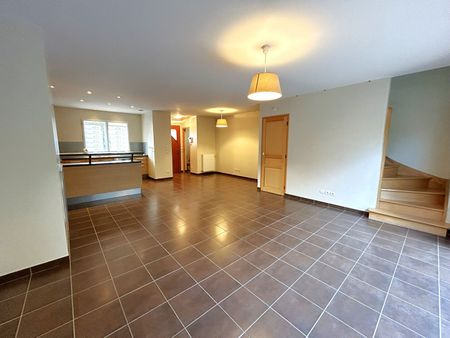 Location Maison 5 pièces 80m² - Photo 5