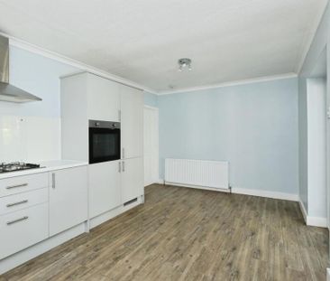 3 Bed Semi-Detached House, Tadcaster Crescent, S8 - Photo 6