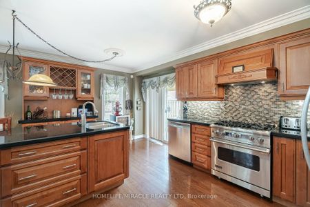 For Lease - 129 Van Scott Drive, Brampton, Ontario - Photo 2