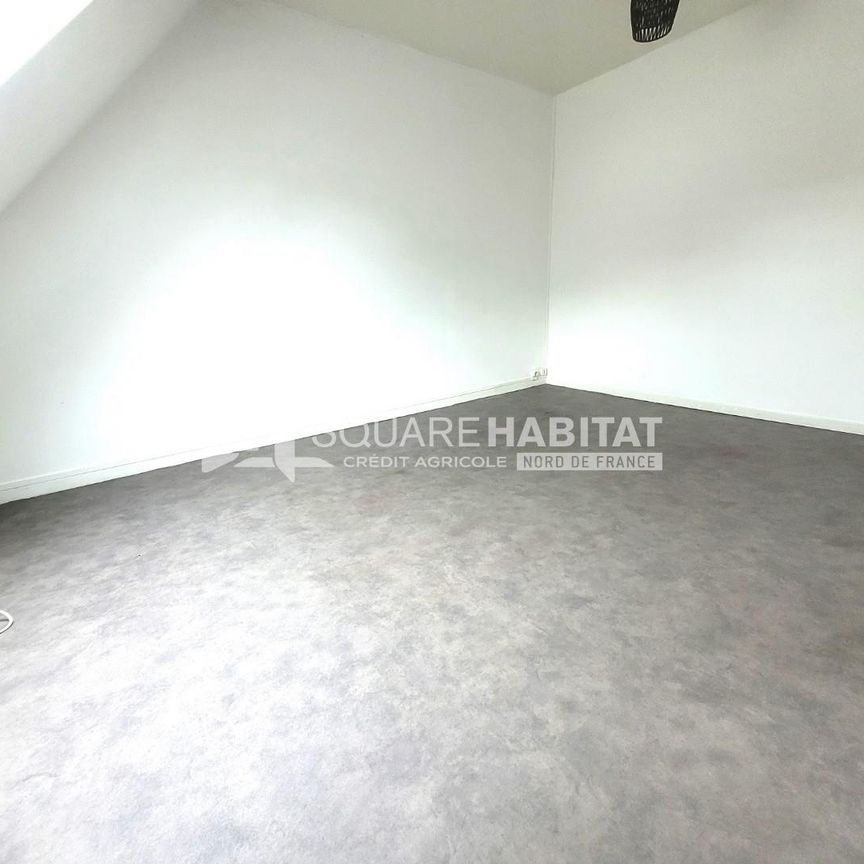 Location Appartement 2 pièces 65m² CROIX 59170 - Photo 1