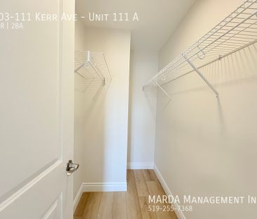 SPACIOUS 3-BEDROOM/2-BATH MAIN FLOOR UNIT WITH GARAGE+HYDRO&GAS - Photo 1