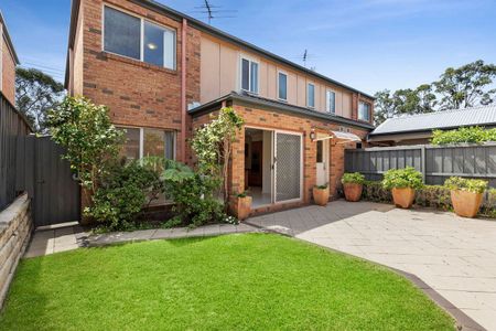 171 Warrimoo Avenue, St Ives, NSW 2075 - Photo 2