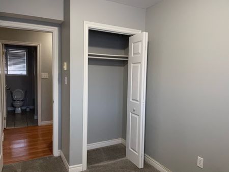 75 A Eastbourne Crescent - $1300 P.O.U. - Photo 2