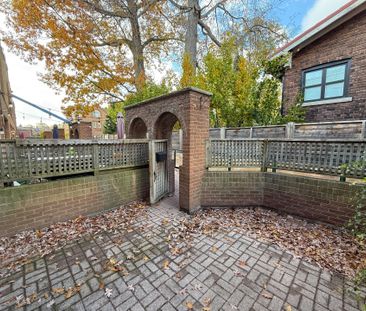 For Lease - 120 Glen Manor Drive Unit# 8, Toronto, Ontario - Photo 2