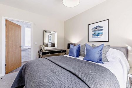 4 bedroom townhouse to rent - Photo 5