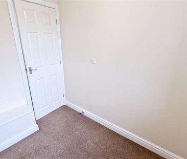 Queensway, Winsford, CW7 - Photo 4