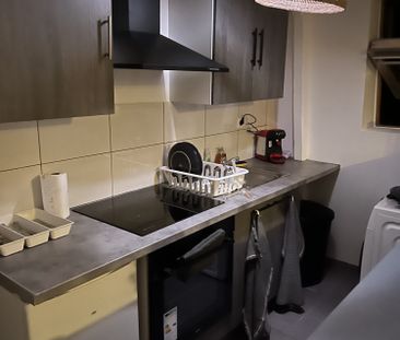 Location Appartement 2 pièces 31m² ROUBAIX 59100 - Photo 2