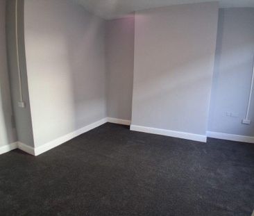 2 bedroom house to rent - Photo 2