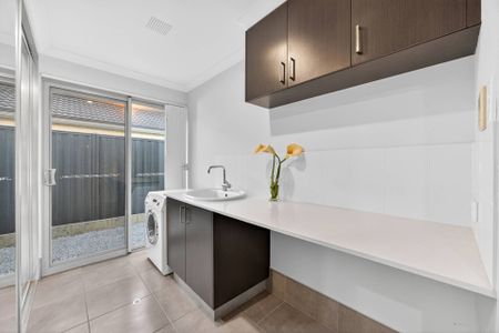 DREAM FAMILY HOME - Photo 5