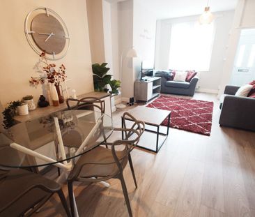 Hawkins Street, Liverpool. - Photo 2