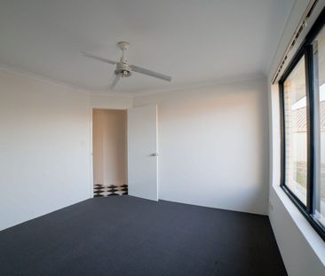 Spacious 4 x 2 Family Home in Jane Brook! - Photo 2