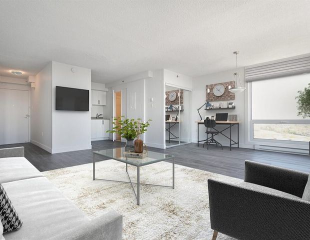 2 Bedroom Available At 5740 Cavendish Boulevard, Côte Saint-Luc - 5740 Cavendish Boulevard, Côte-Saint-Luc - Photo 1