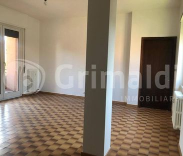 Trilocale via Collodi , 9, Regina Pacis - Borsa, Monza - Photo 1