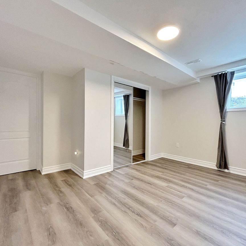 For Lease - 37 Prunella Crescent Unit# Bsmt, East Gwillimbury, Ontario - Photo 1