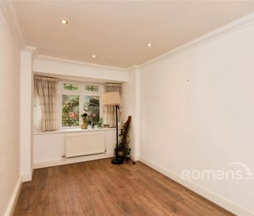 4 bedroom house to rent - Photo 3