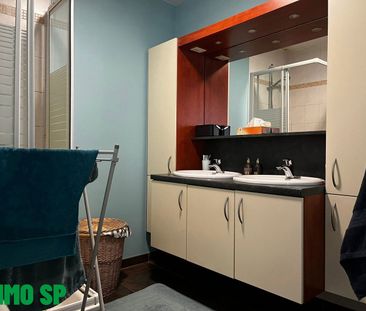 Ruim appartement met één slaapkamer en carport - Foto 4