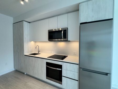 For Lease - 5858 Yonge Street Unit# 825, Toronto, Ontario - Photo 4