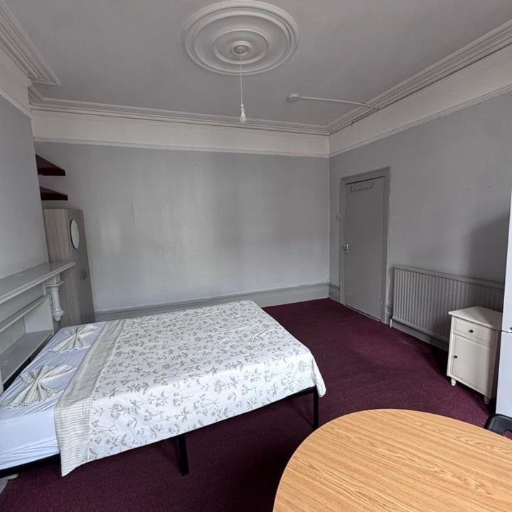 Room in a Shared House, Cranwich Road, N16 - Photo 1