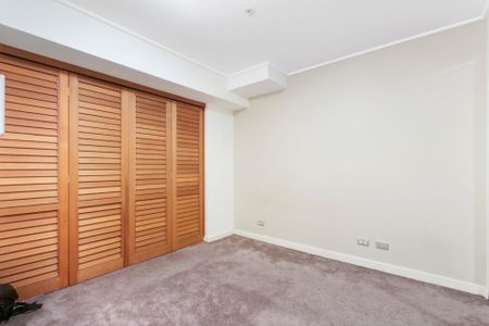 1 Bedroom Apartment in the Heart of St Leonards - Photo 5