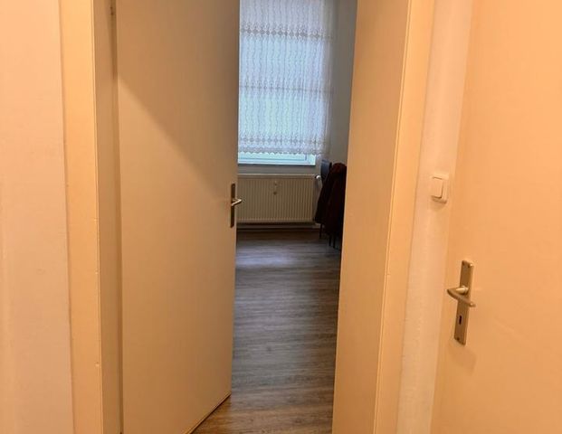 Helle 1,5-Zimmer-Wohnung in ruhiger Lage - Foto 1