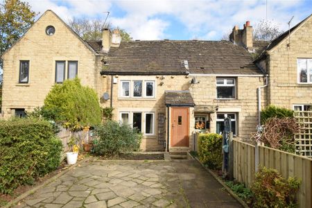 Stoney Bank, Hawking Croft Road, Horbury - Photo 2