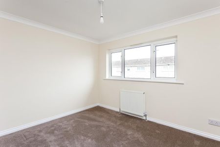 2 bedroom terraced house to rent - Photo 4