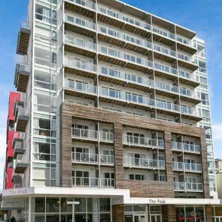 Furnished Apartment with Views over City and Harbour - Photo 4