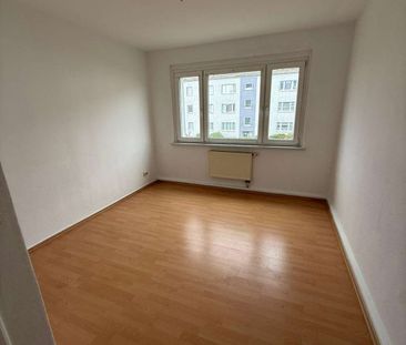 3-Zimmer-Wohnung mit separater Küche und Badewanne, renoviert, ab s... - Photo 5