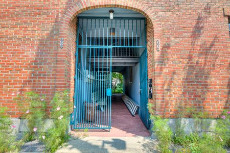 3989 Rue De Bullion, Montréal (Le Plateau-Mont-Royal), H2W2E3 - Photo 2