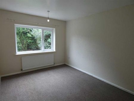 3 bedroom detached bungalow to rent - Photo 5