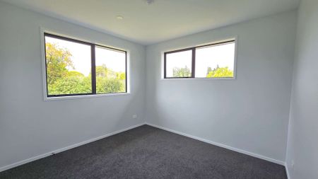 Brand new 4 Bedroom Home in Avondale - Photo 2