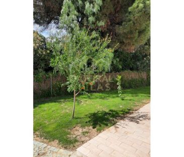 5 bedroom luxury House for rent in Ferrarias, Loulé, Distrito de Faro - Photo 1