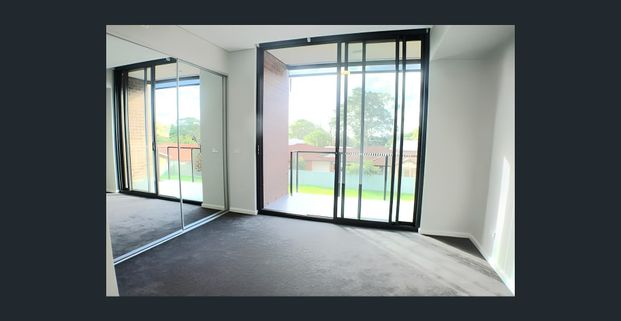 2-Bedroom Townhouse in a Prime Sutherland Location - Photo 1