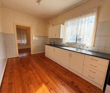 Feel Good Family Home - Photo 3