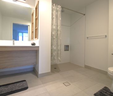 For Lease - 7950 Bathurst Street Unit# 826, Vaughan, Ontario - Photo 3